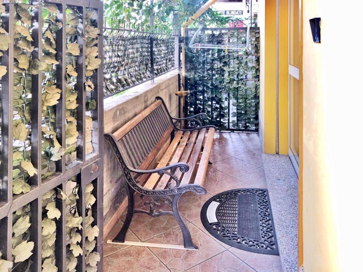 Apartament Tiziana Giardini-Naxos Zewnętrze zdjęcie