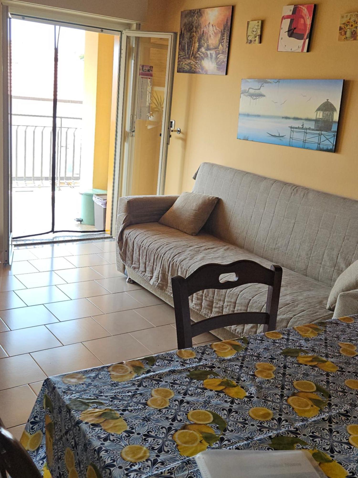 Apartament Tiziana Giardini-Naxos Zewnętrze zdjęcie