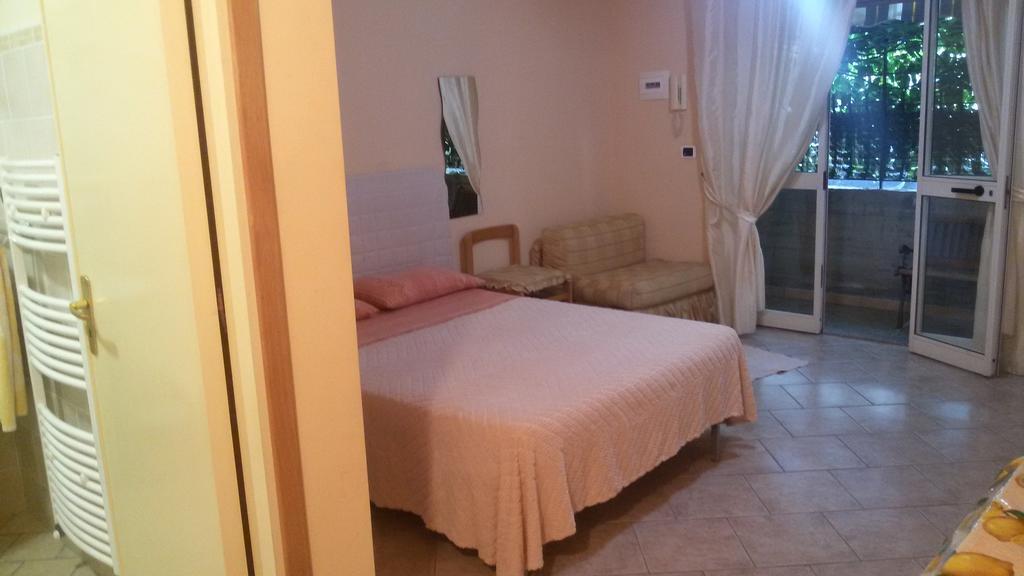 Apartament Tiziana Giardini-Naxos Zewnętrze zdjęcie